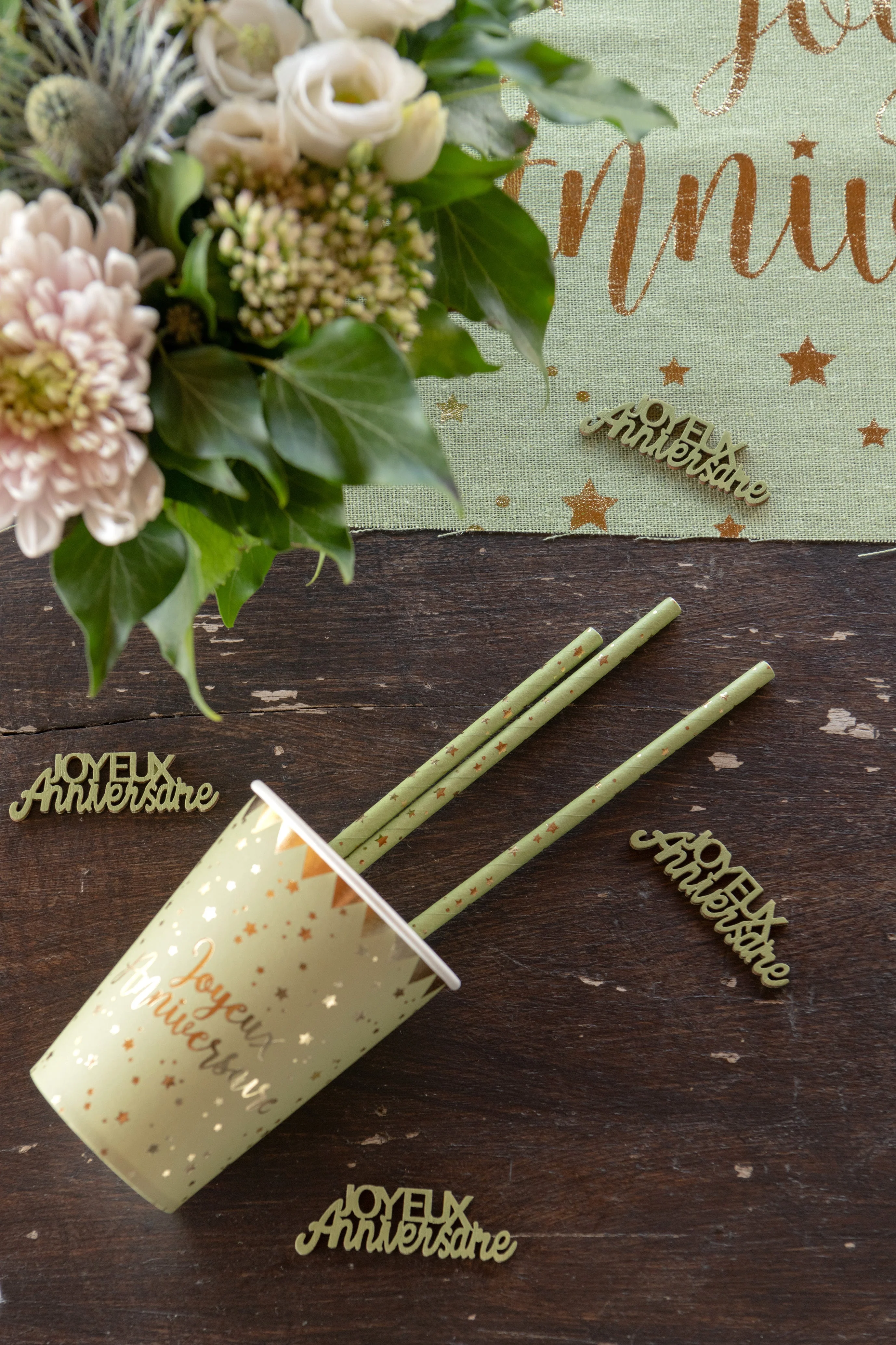 Elegant Birthday Paper Cups Set - Trending Party Supplies for Chic Celebrations