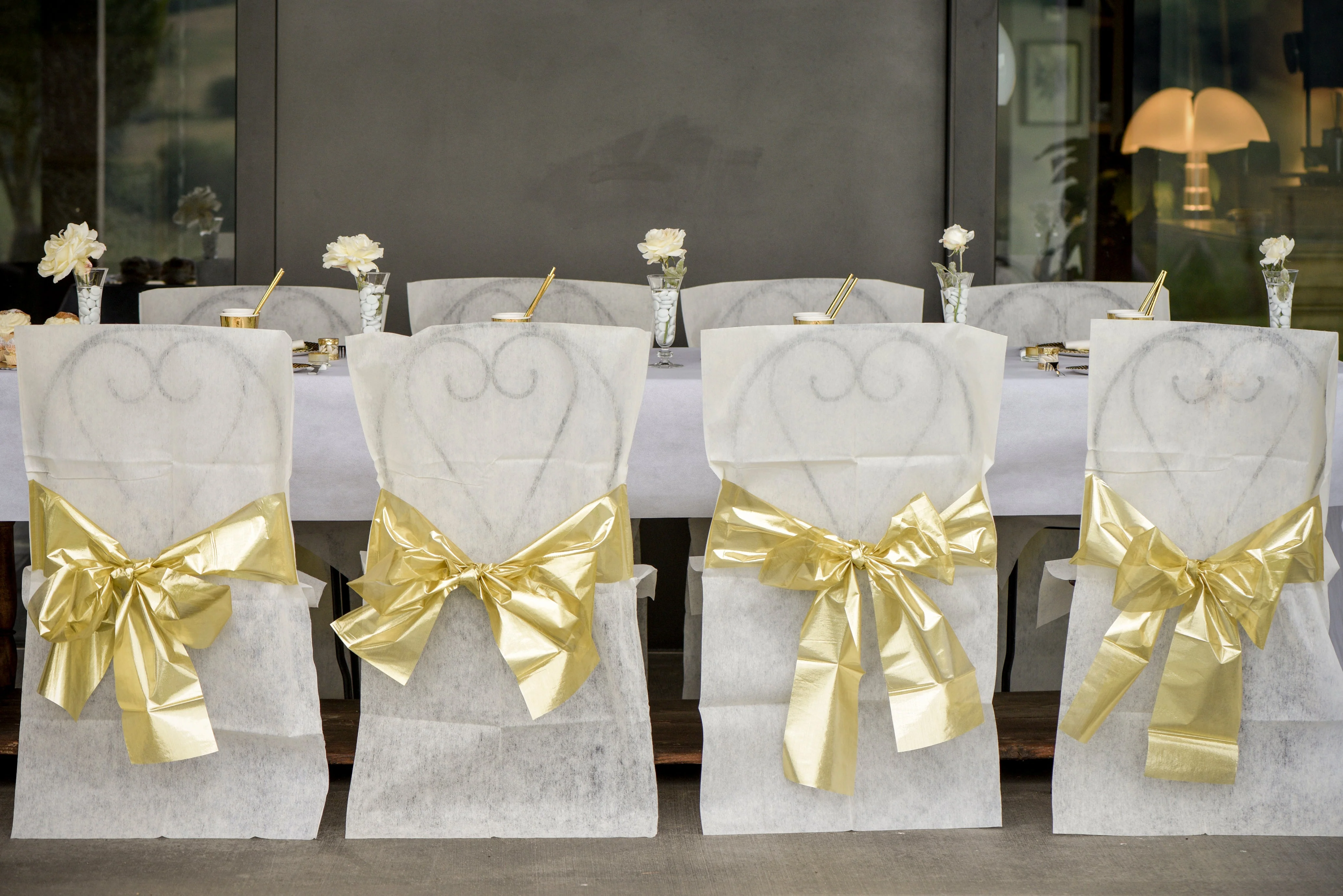 Elegant Red Metallic Chair Cover - Perfect For Birthday Parties, Trendsetting & Stylish