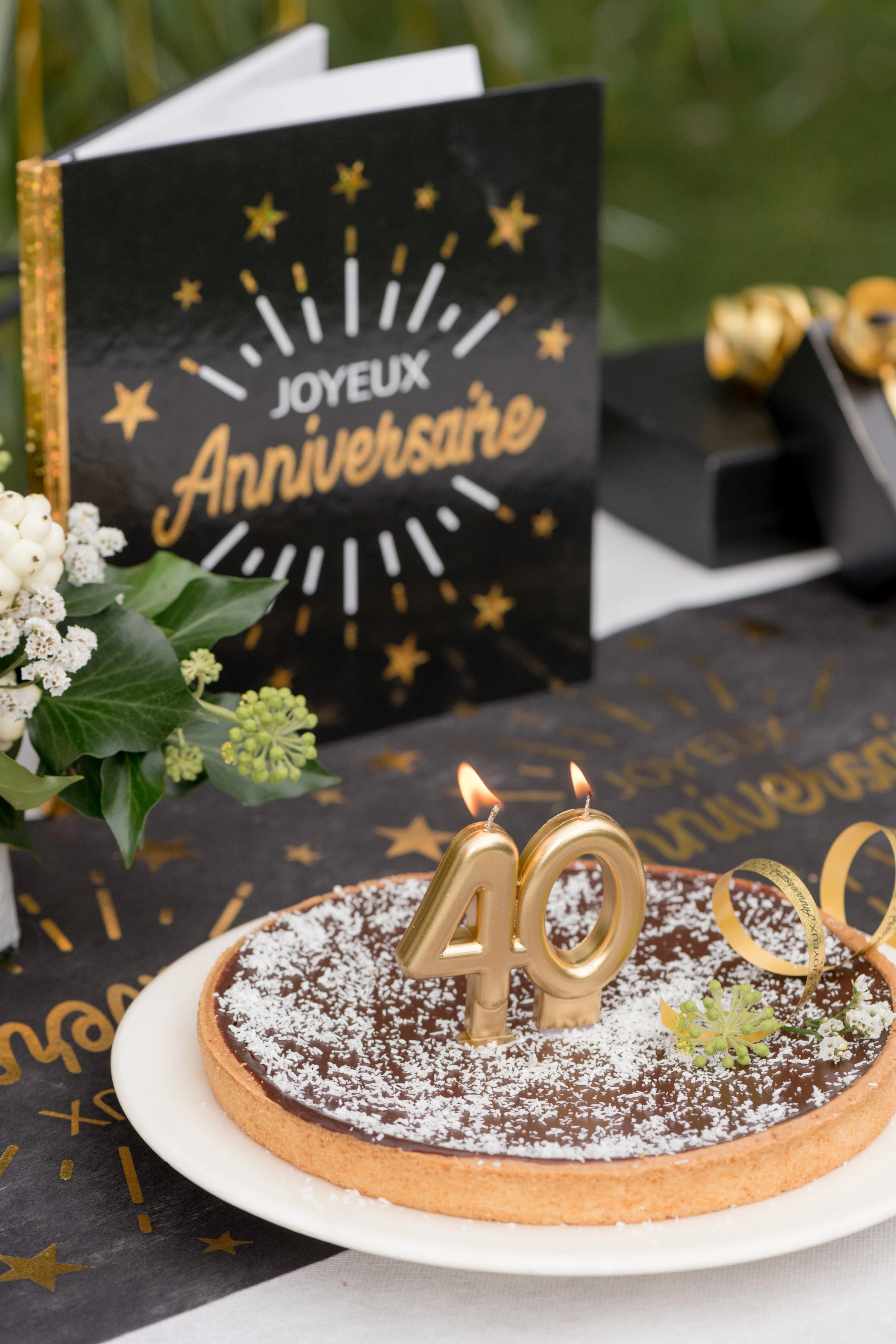 50th Birthday Gold Candle: Stylish Party Accent for Trend-Setting, Elegant Celebrations